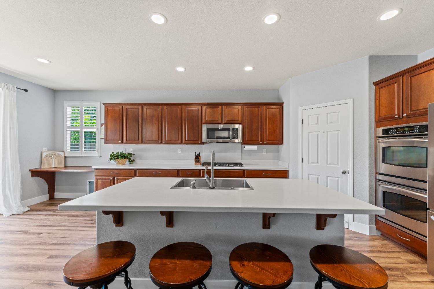 Letterkenny Lane, Lincoln, California image 15