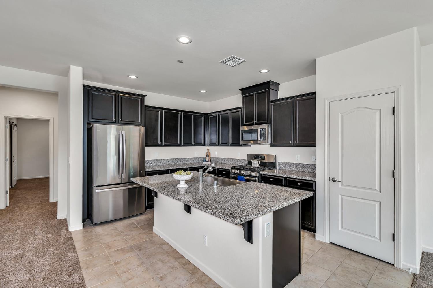 Fritz Drive, Los Banos, California image 9
