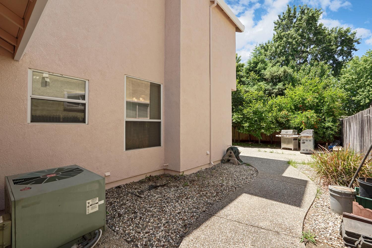Detail Gallery Image 50 of 50 For 1053 L Aloutte Way, Sacramento,  CA 95831 - 4 Beds | 3 Baths