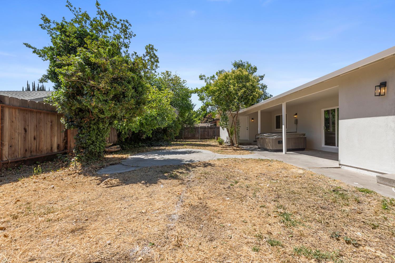 Norton Avenue, Modesto, California image 35