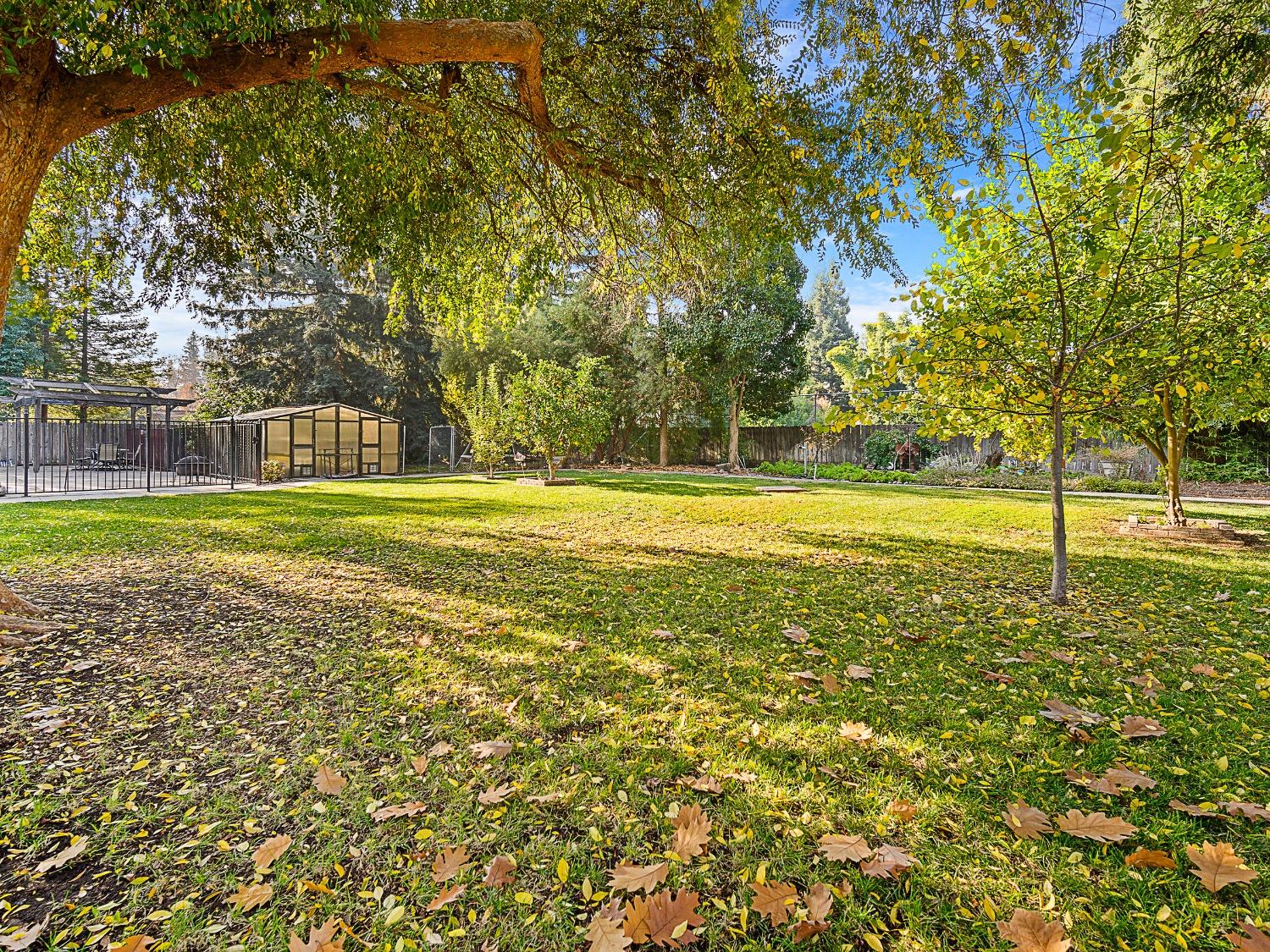 Laron Court, Stockton, California image 26