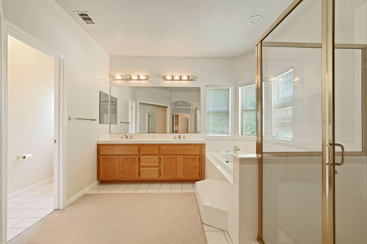 Detail Gallery Image 39 of 50 For 1053 L Aloutte Way, Sacramento,  CA 95831 - 4 Beds | 3 Baths