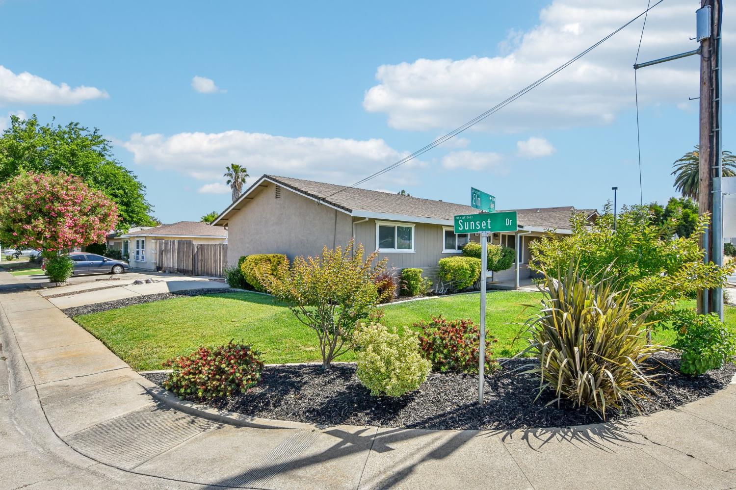 Elm Avenue, Galt, California image 21