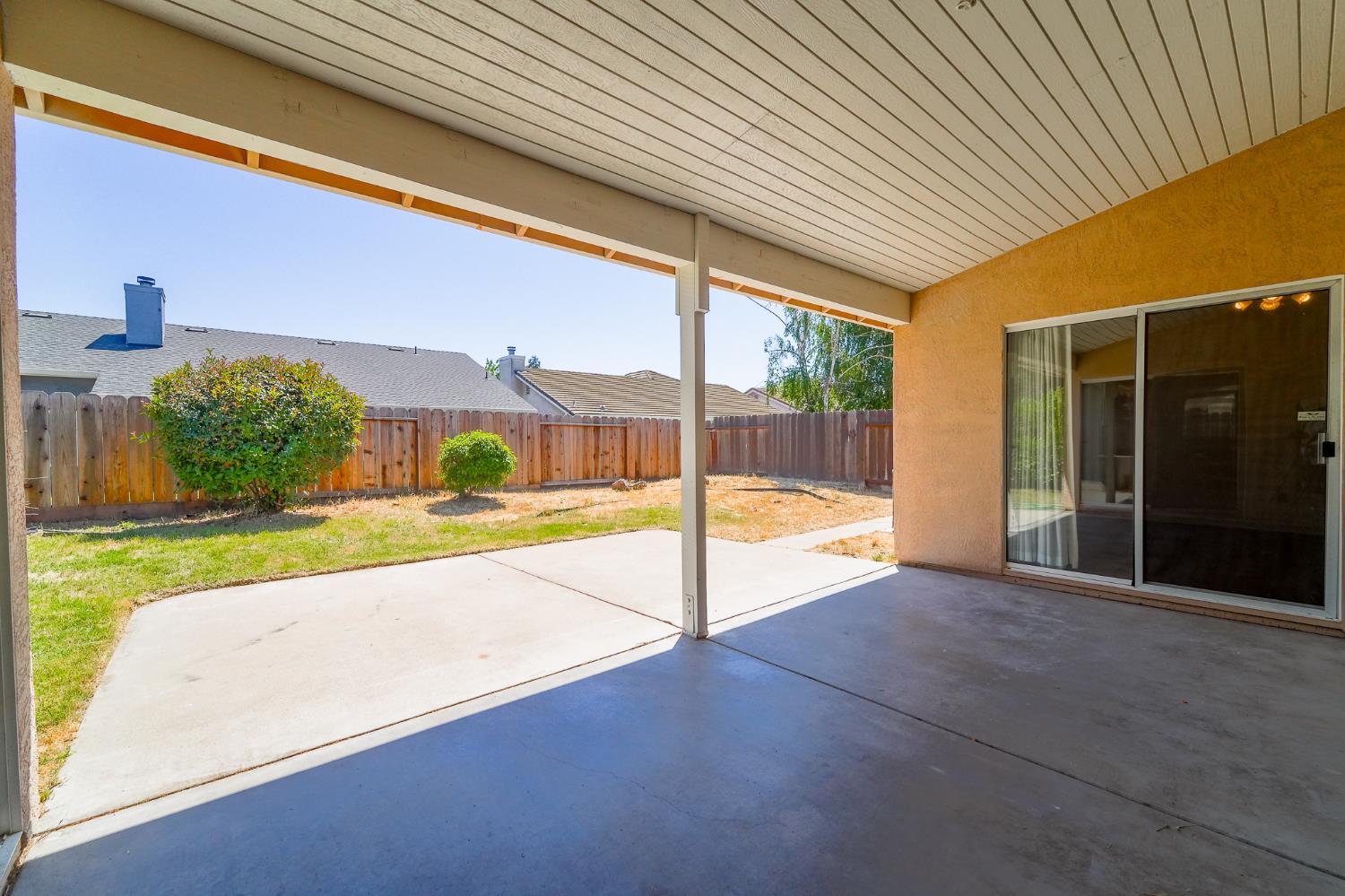 Colony Manor, Riverbank, California image 34