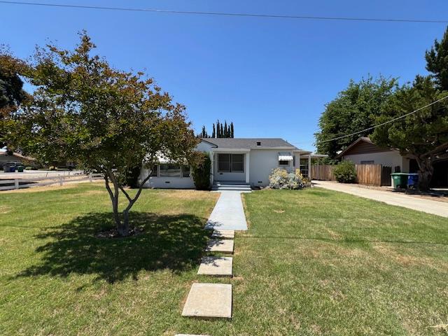 Laurel Avenue, Gustine, California image 1