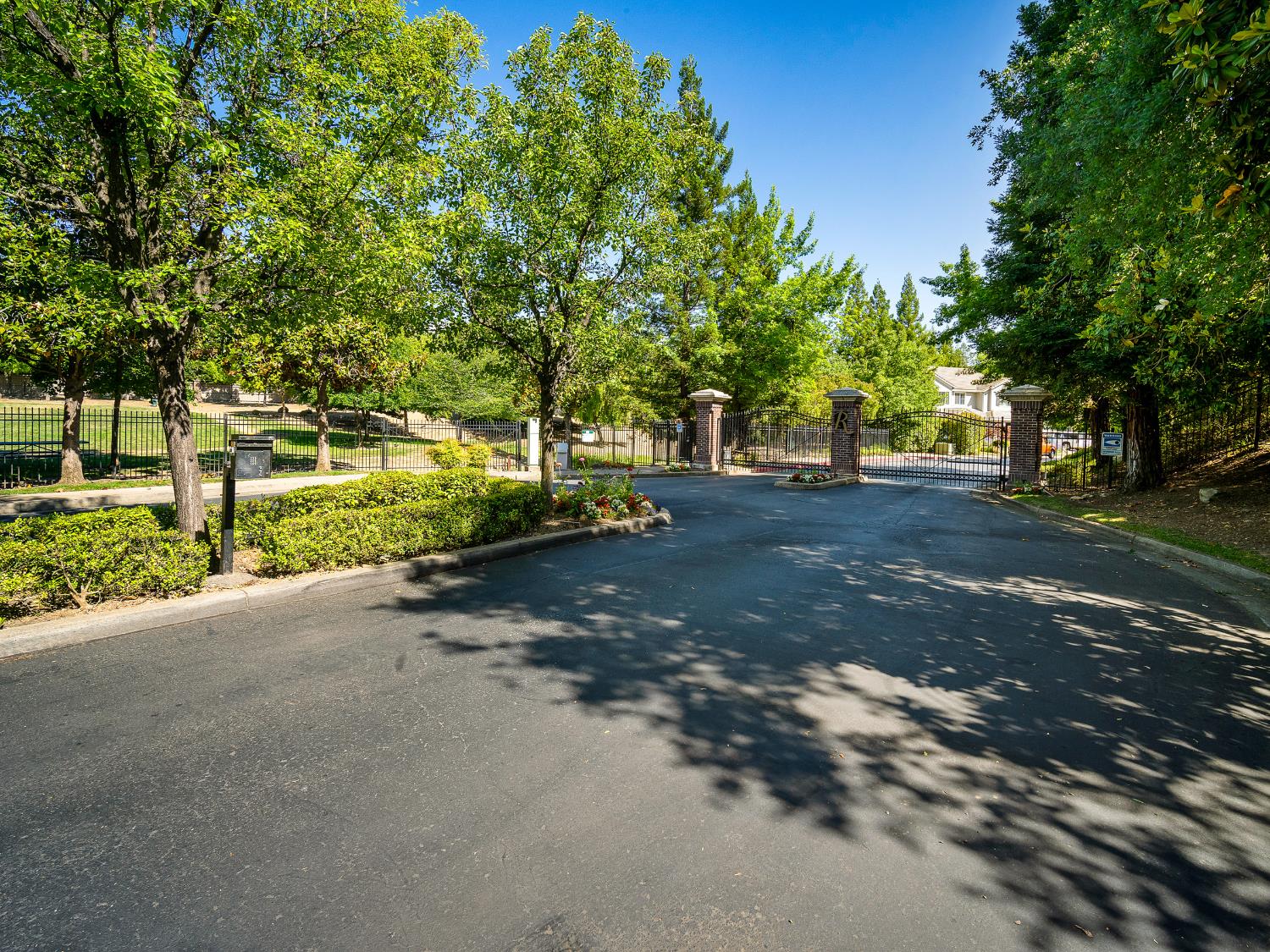 Morning Glory Court, El Dorado Hills, California image 38