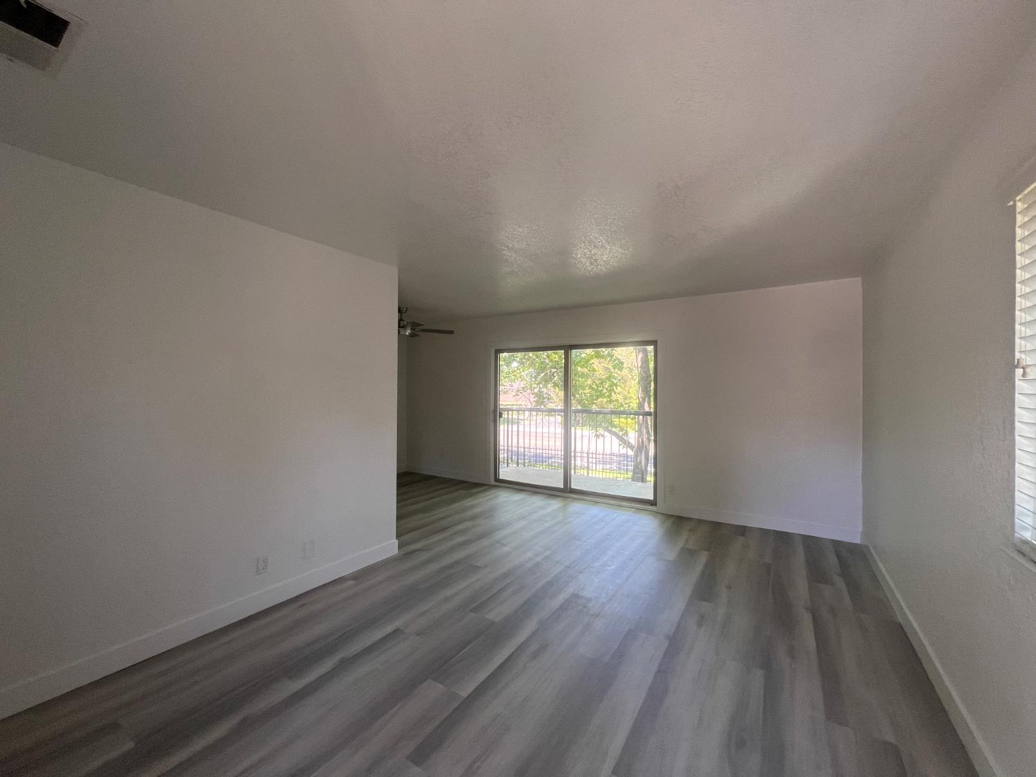Quail Lakes Drive #290, Stockton, California image 3