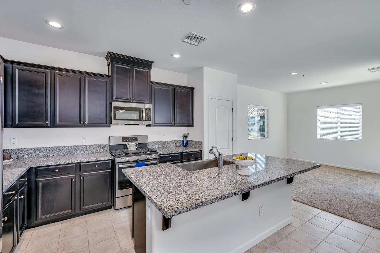Fritz Drive, Los Banos, California image 12
