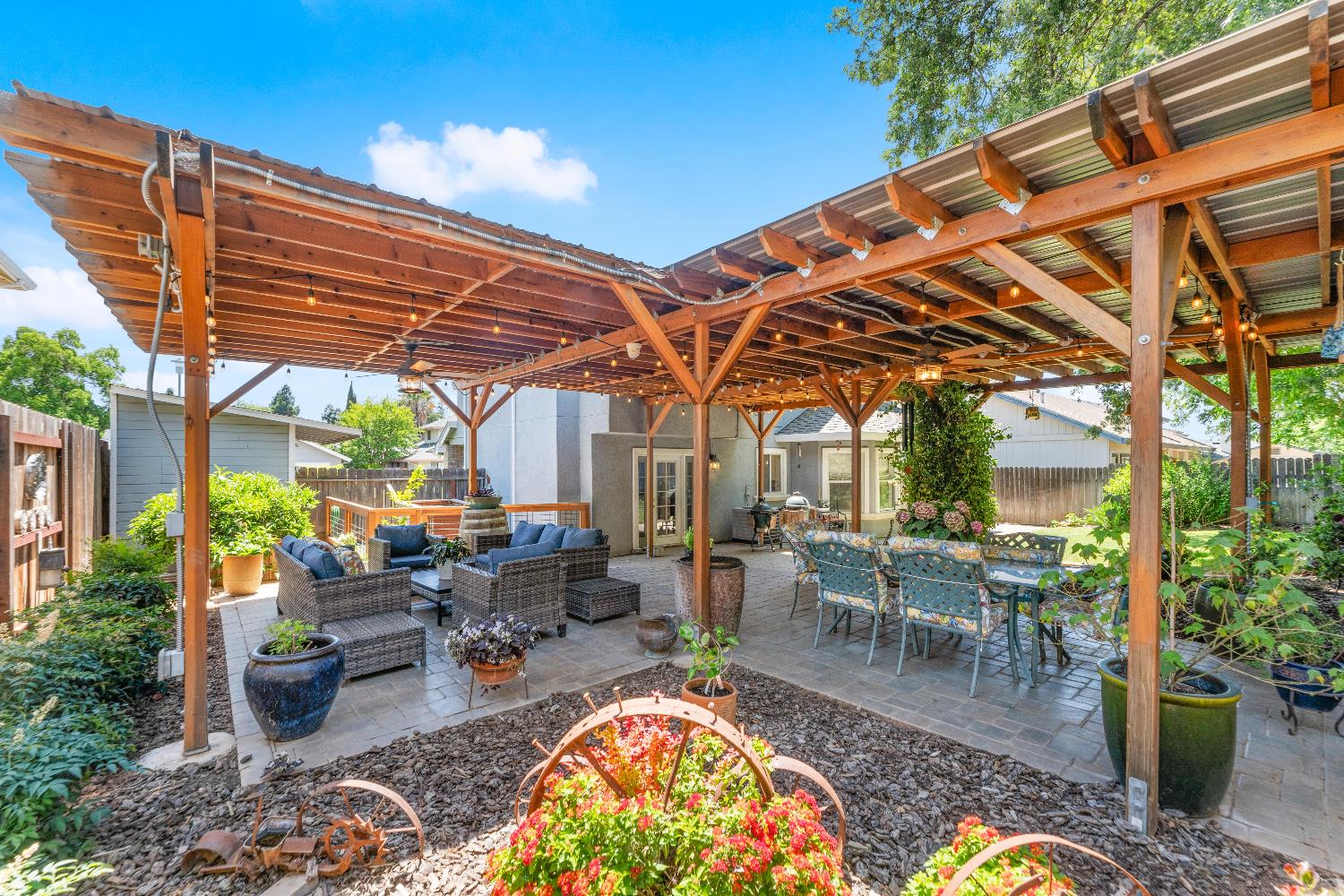 Crown Prince Court, Elk Grove, California image 50