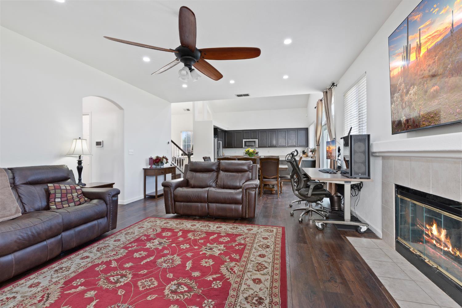 Moonbeam Way, Turlock, California image 11
