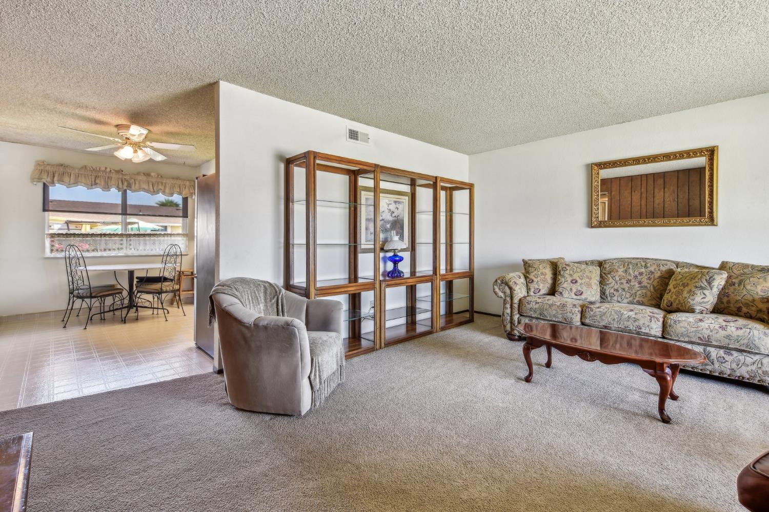 Elm Avenue, Galt, California image 6