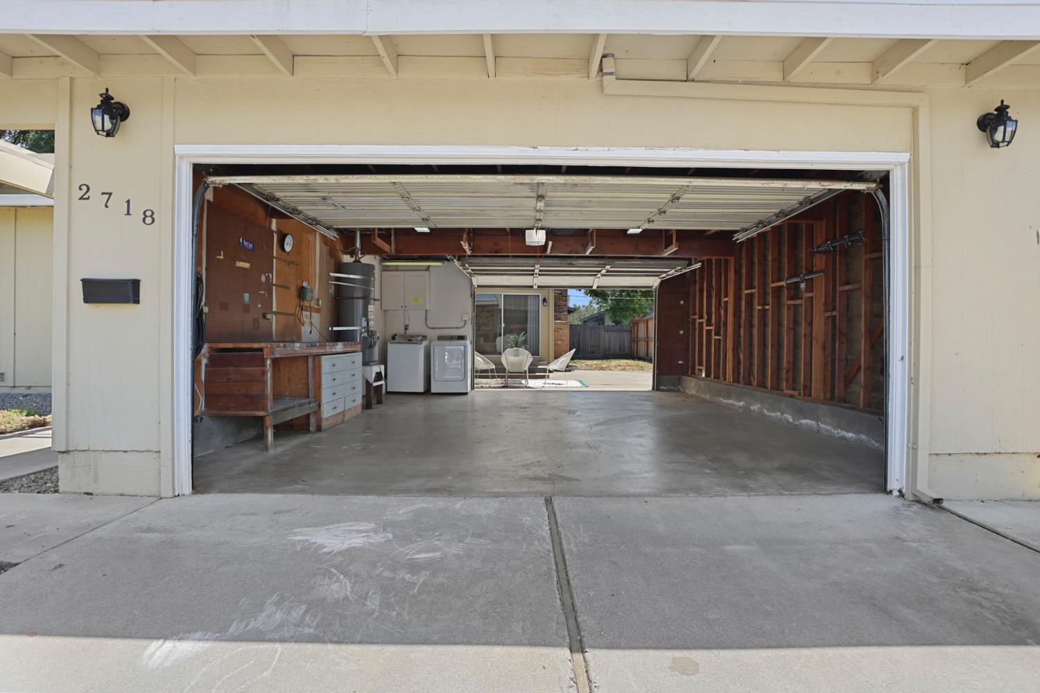 Jasmine Avenue, Stockton, California image 33