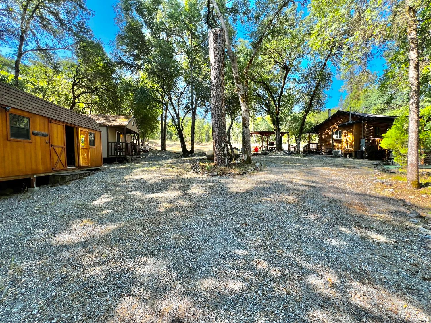 Hidden Valley Road, Mountain Ranch, California image 24