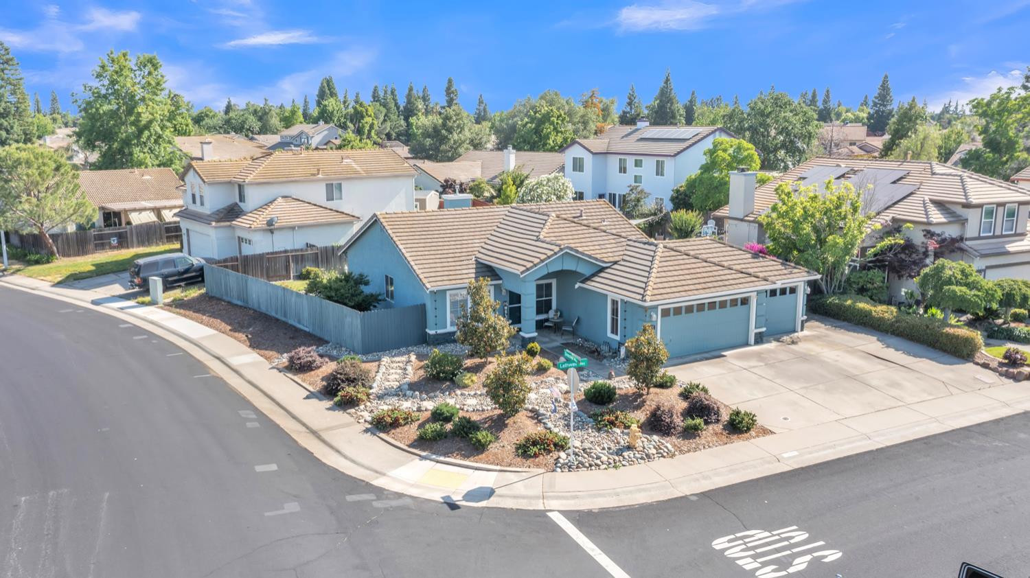 Lathwell Way, Roseville, California image 36