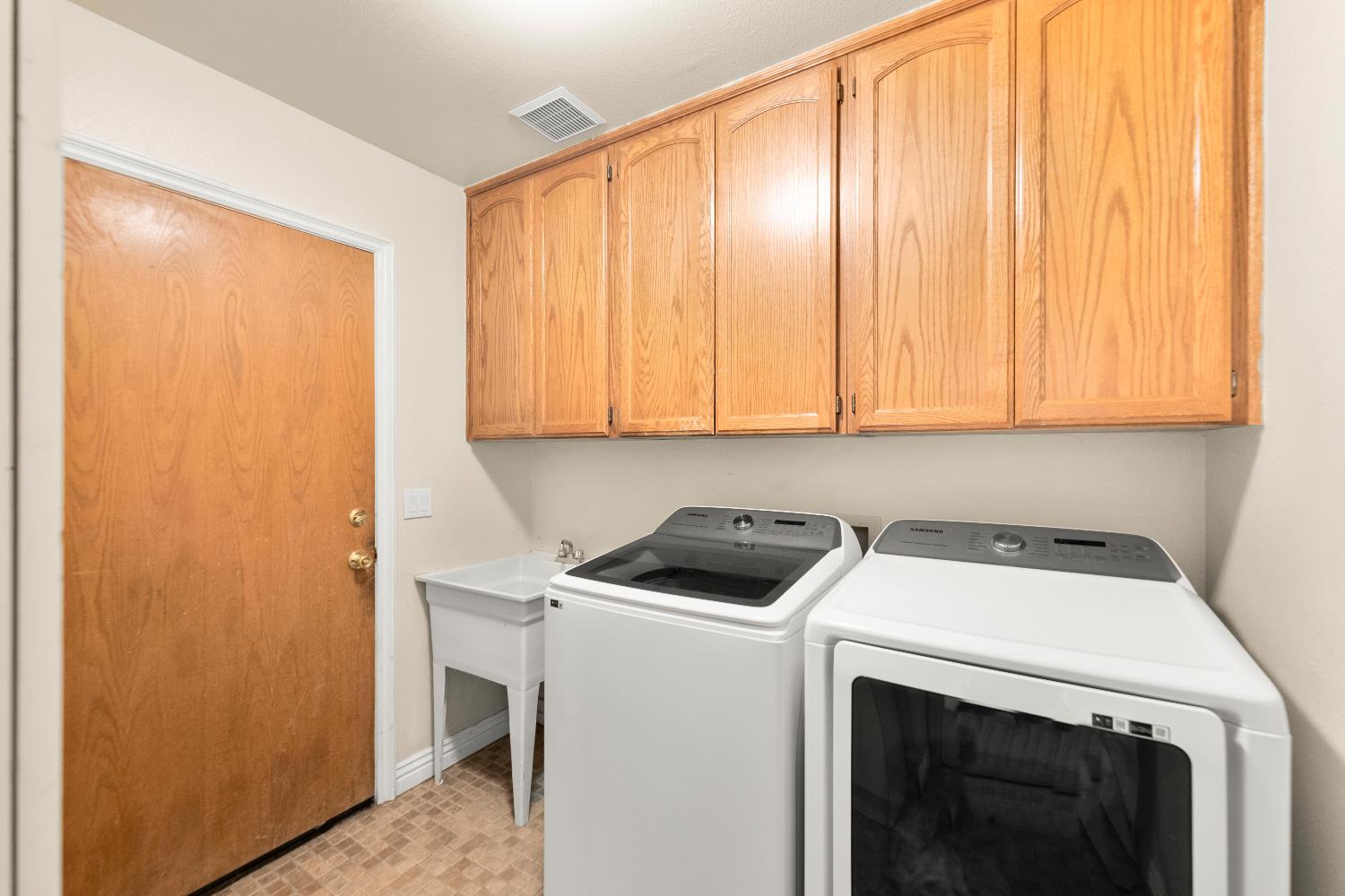 Crown Prince Court, Elk Grove, California image 30