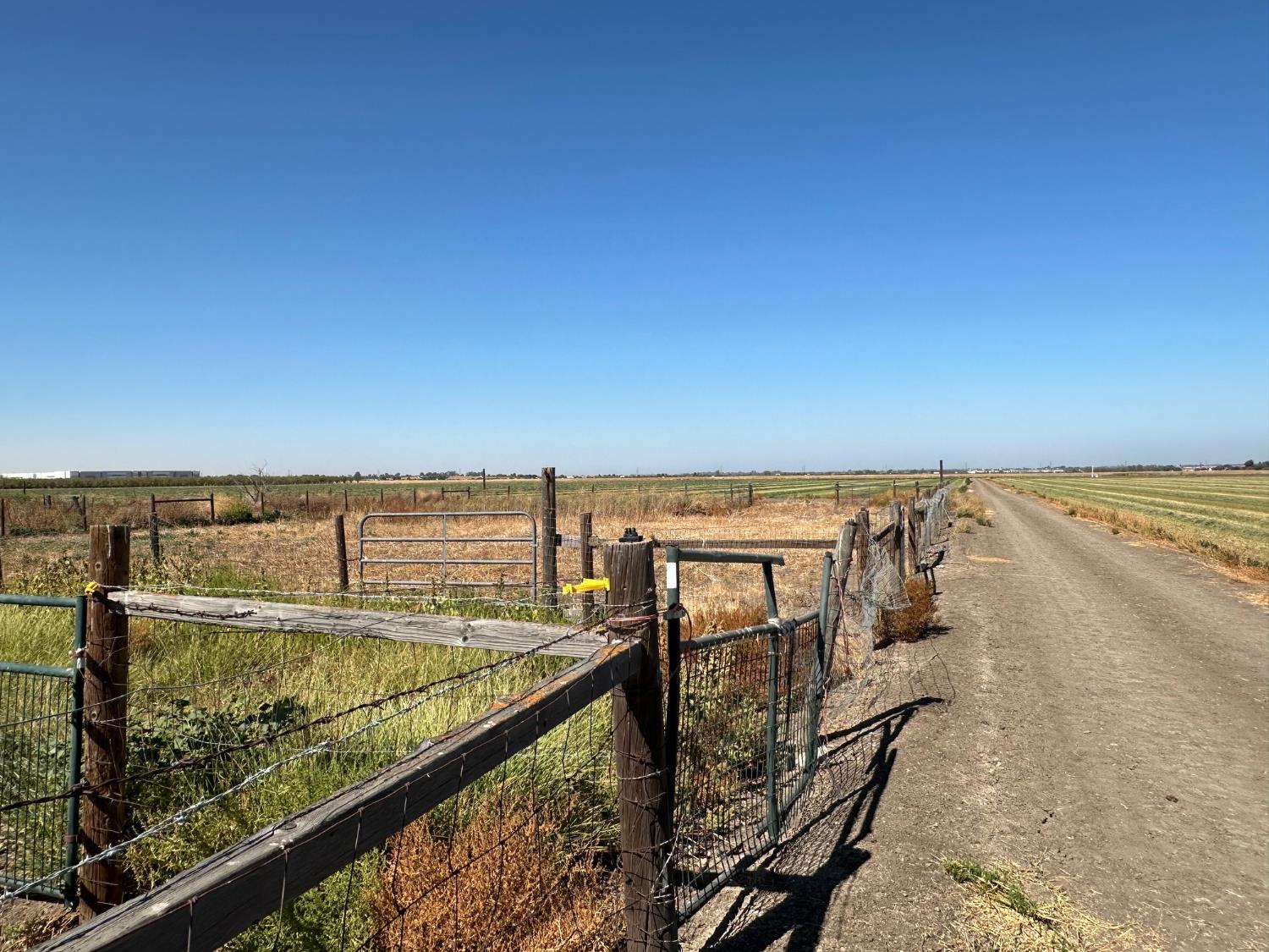 S Lammers Road, Tracy, California image 45