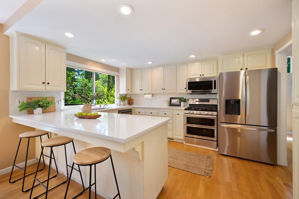Powers Drive, El Dorado Hills, California image 8