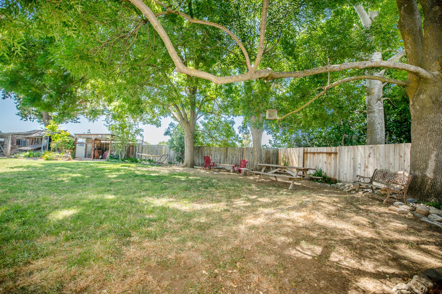 Leo Way, Woodland, California image 35