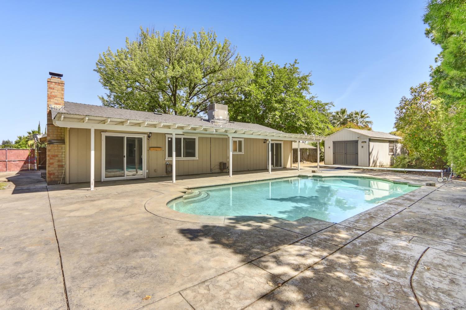 Oak Creek Court, Roseville, California image 34