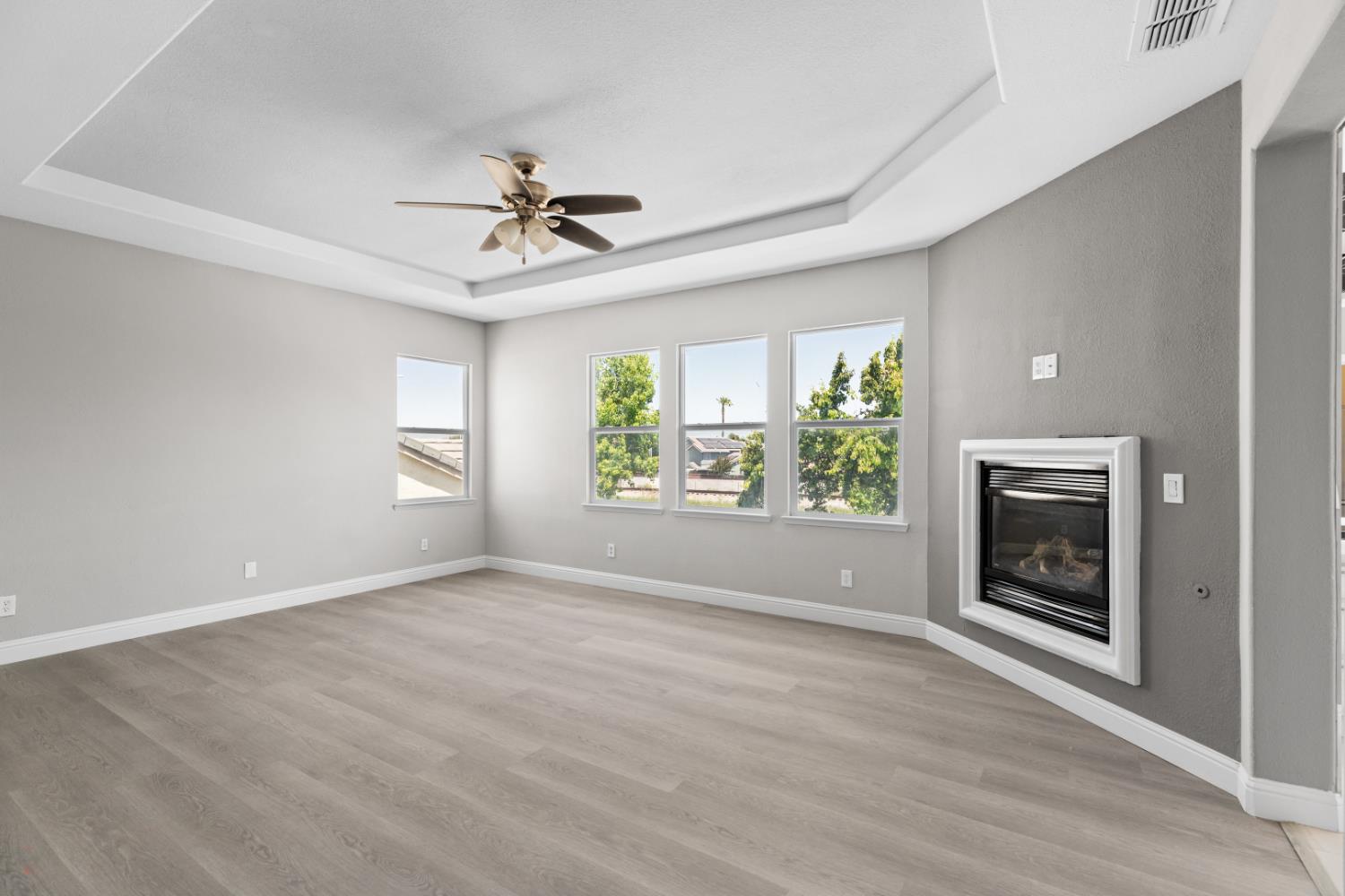 Detail Gallery Image 61 of 82 For 2431 Ogden Sannazor Ct, Tracy,  CA 95377 - 6 Beds | 4/1 Baths