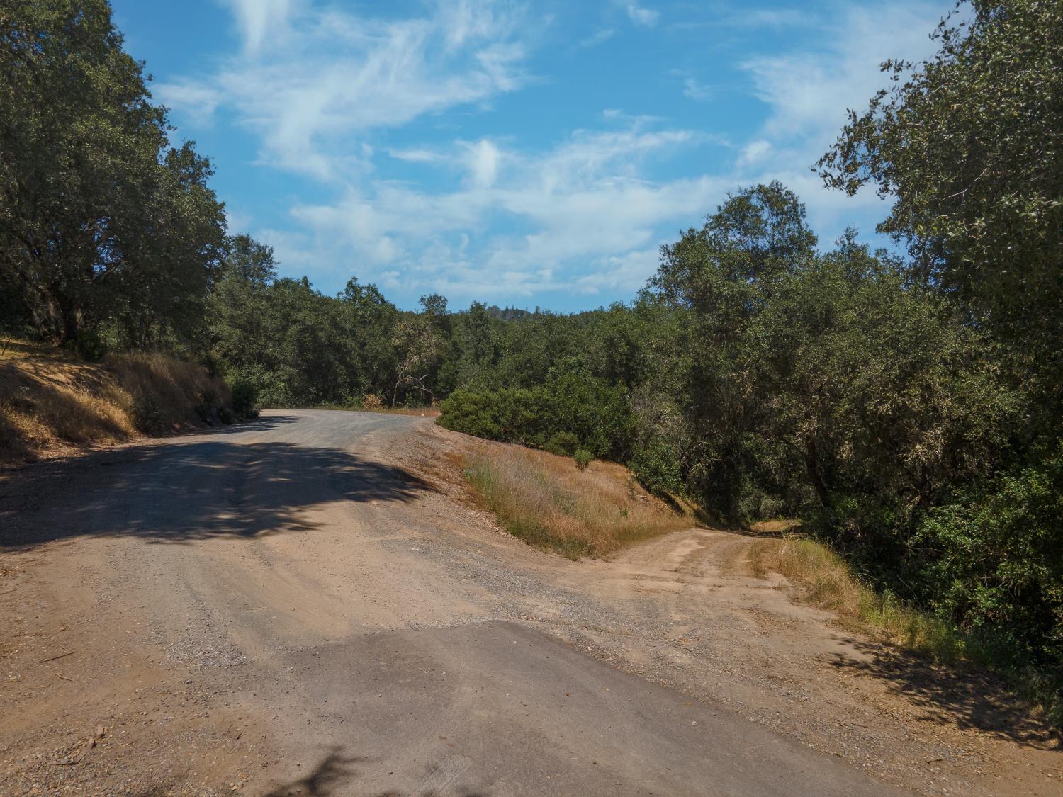 Riverfront Trail, El Dorado, California image 17