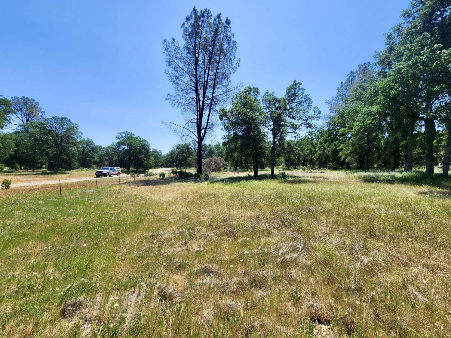Two Feathers Road, Cottonwood, California image 20