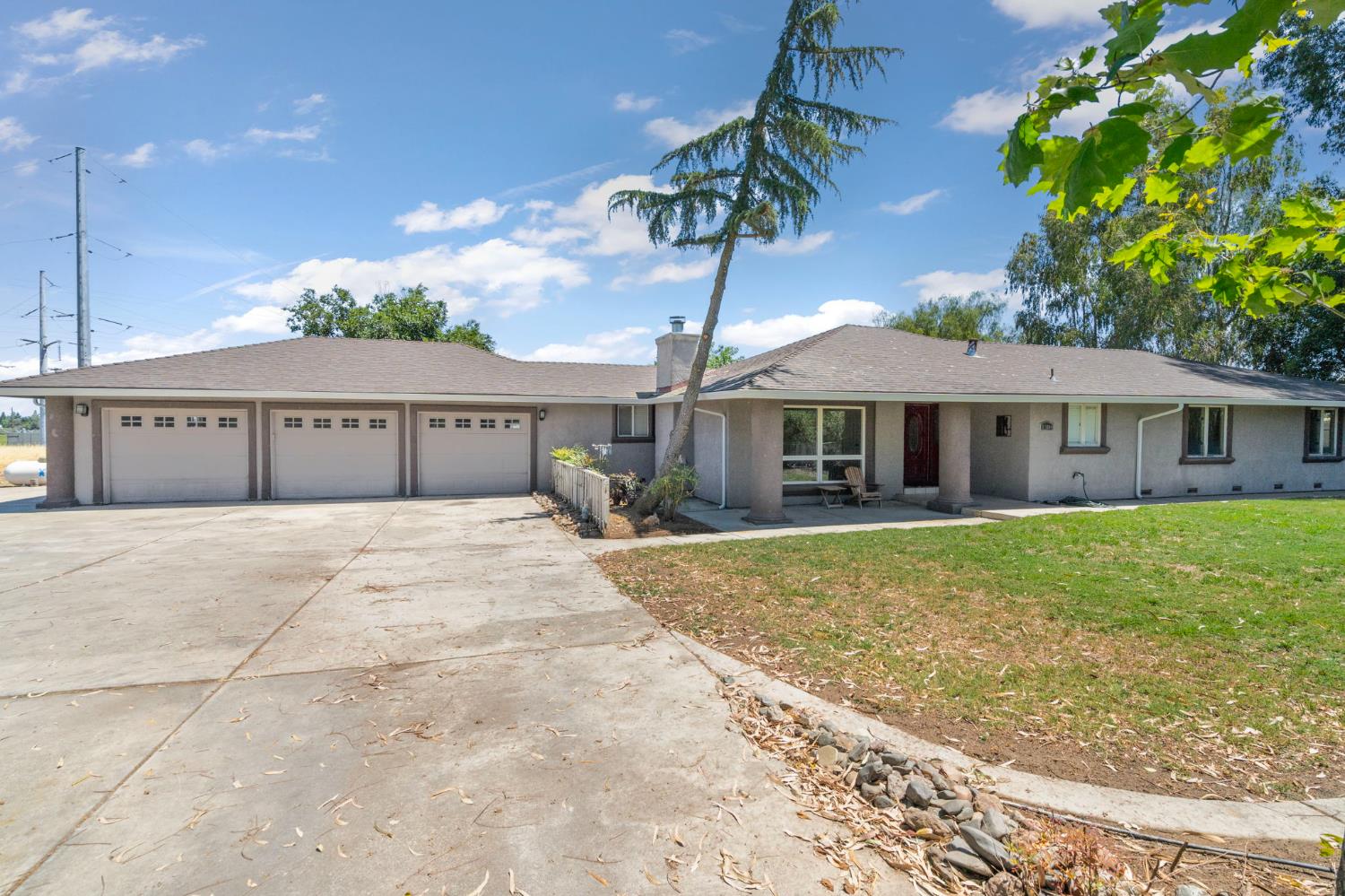 Cometa Road, Oakdale, California image 1