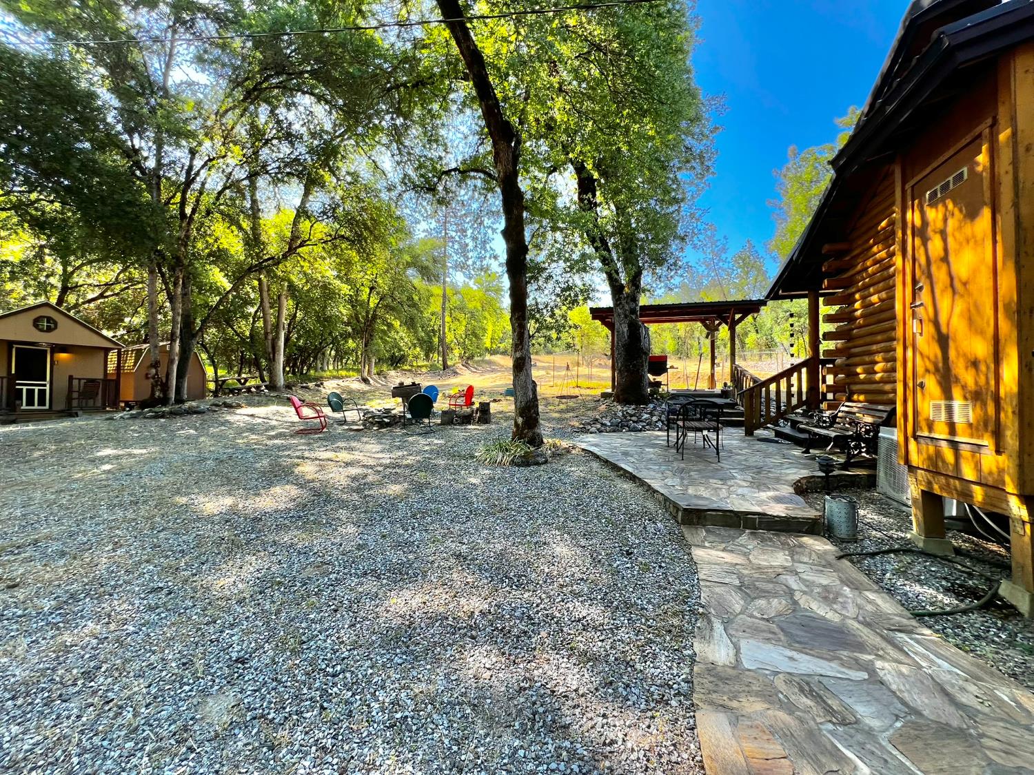 Hidden Valley Road, Mountain Ranch, California image 5