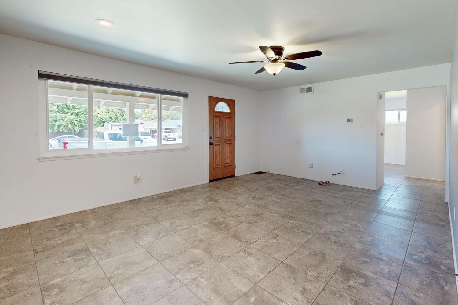 E 18th Street #2, Marysville, California image 9