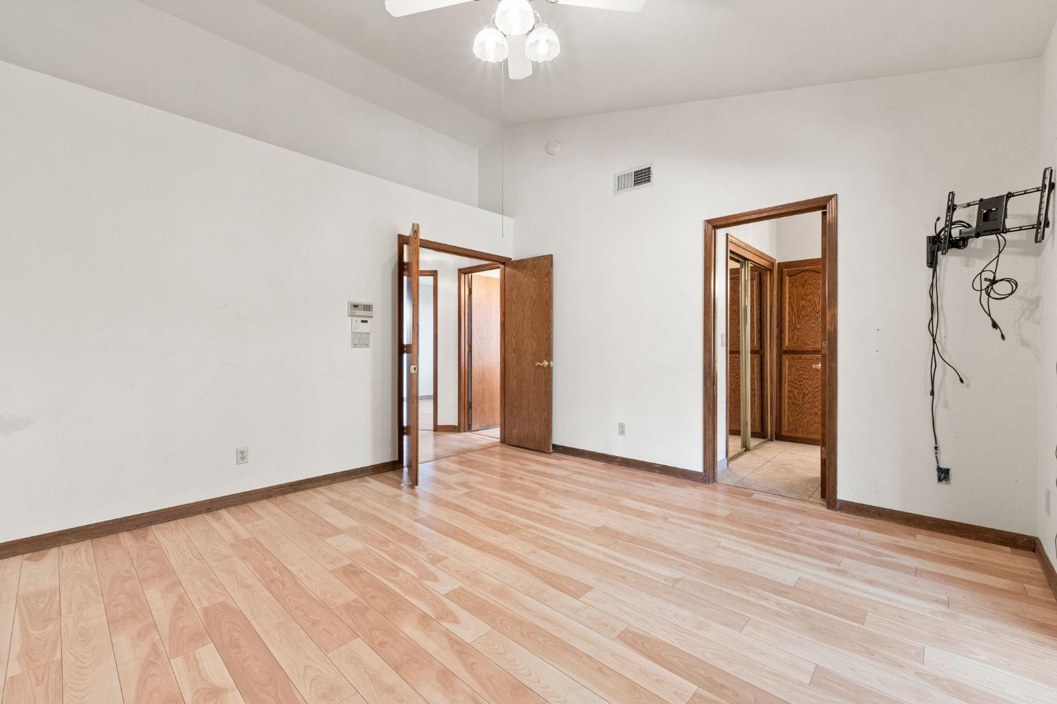 Kyle Court, Citrus Heights, California image 33