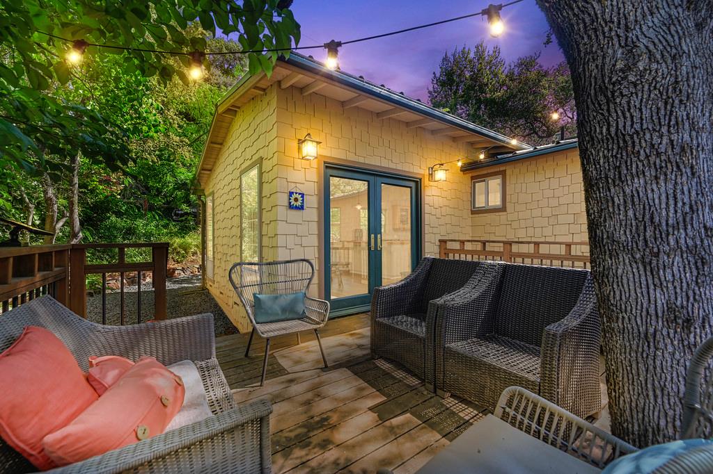 Foresthill Avenue, Auburn, California image 20