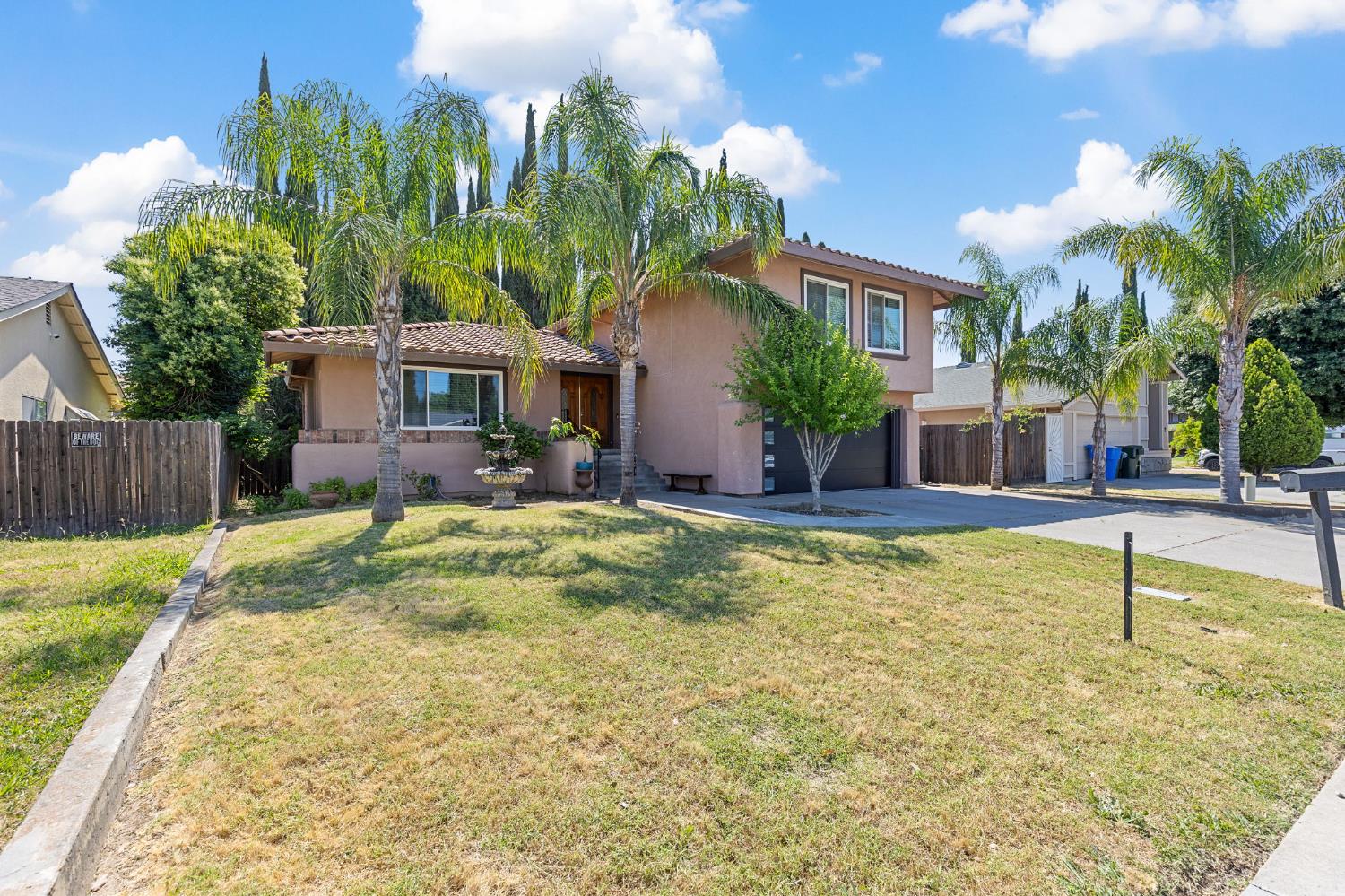 Yerba Court, Sacramento, California image 37