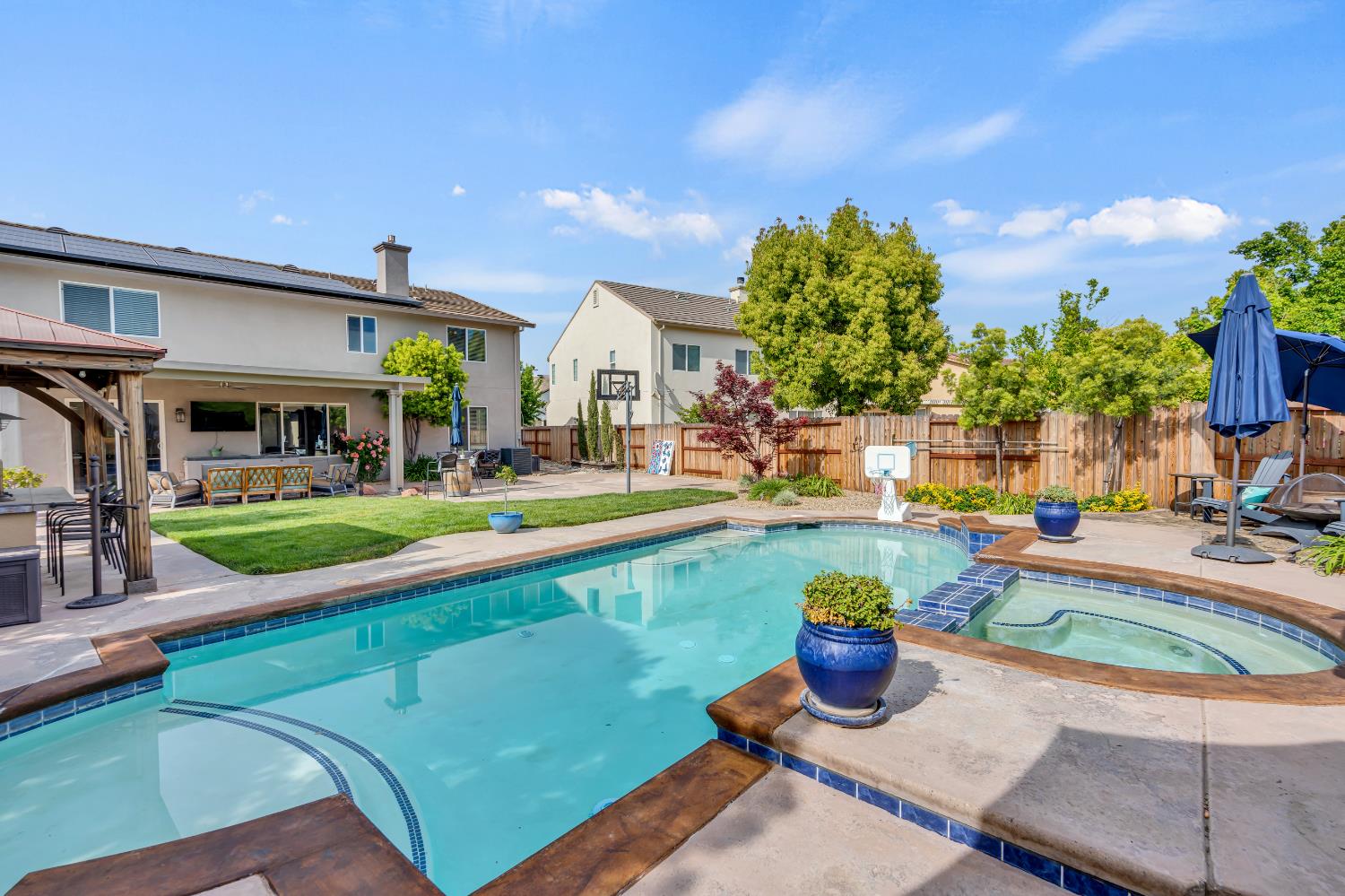 River Thread Court, Elk Grove, California image 47