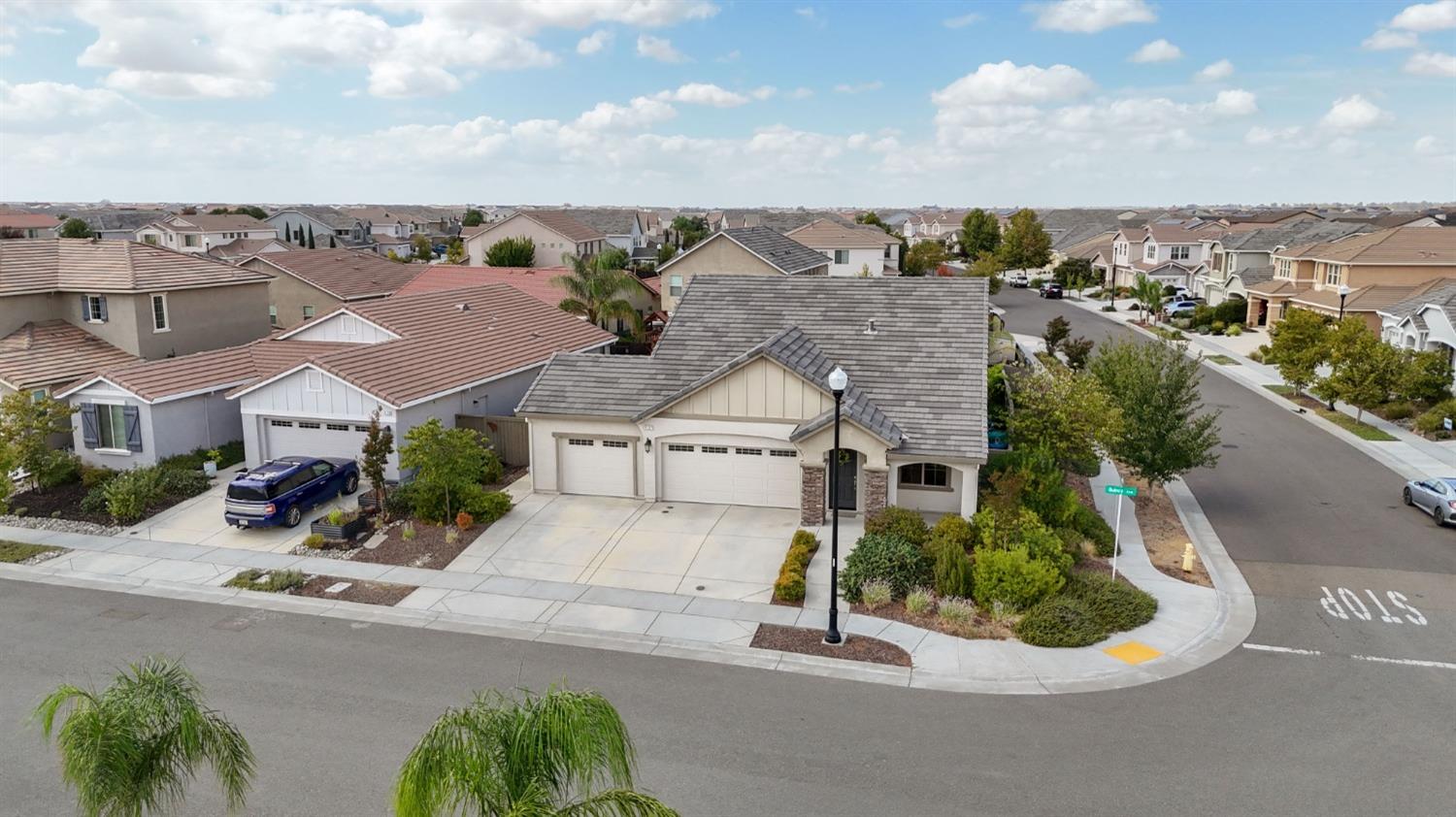Quincy Avenue, Roseville, California image 40