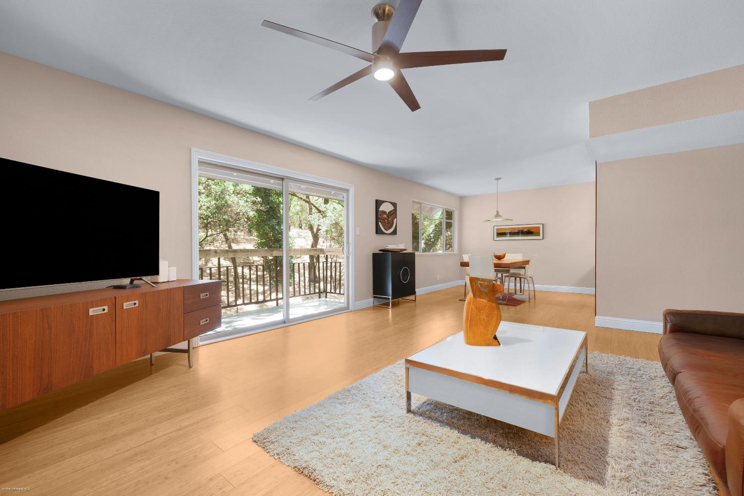 Photo #10: 225069920 Listing: Photo #10