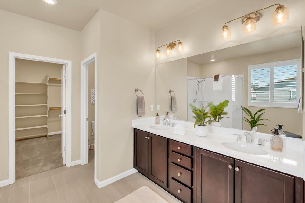 Linnea Court, Elk Grove, California image 38