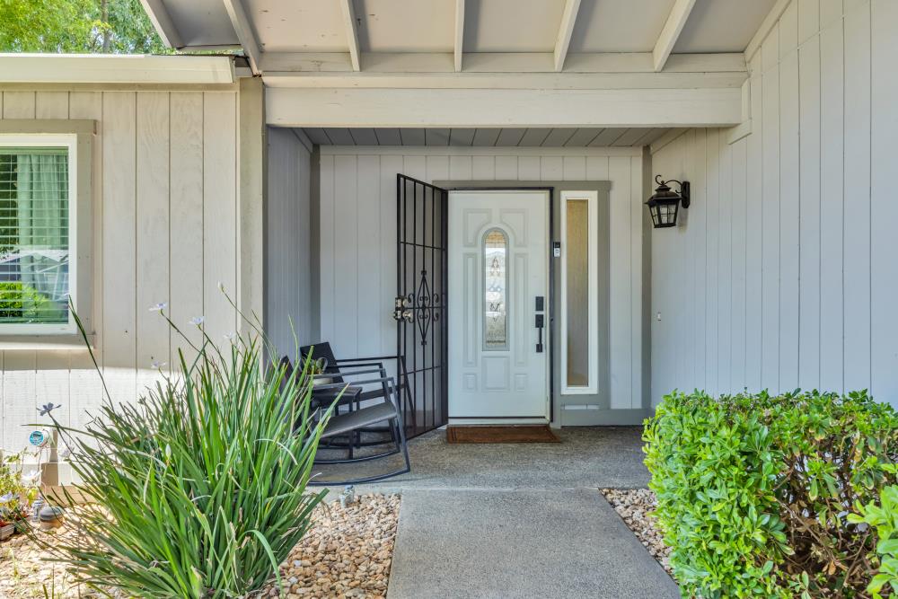 Bitterbush Way, Citrus Heights, California image 16