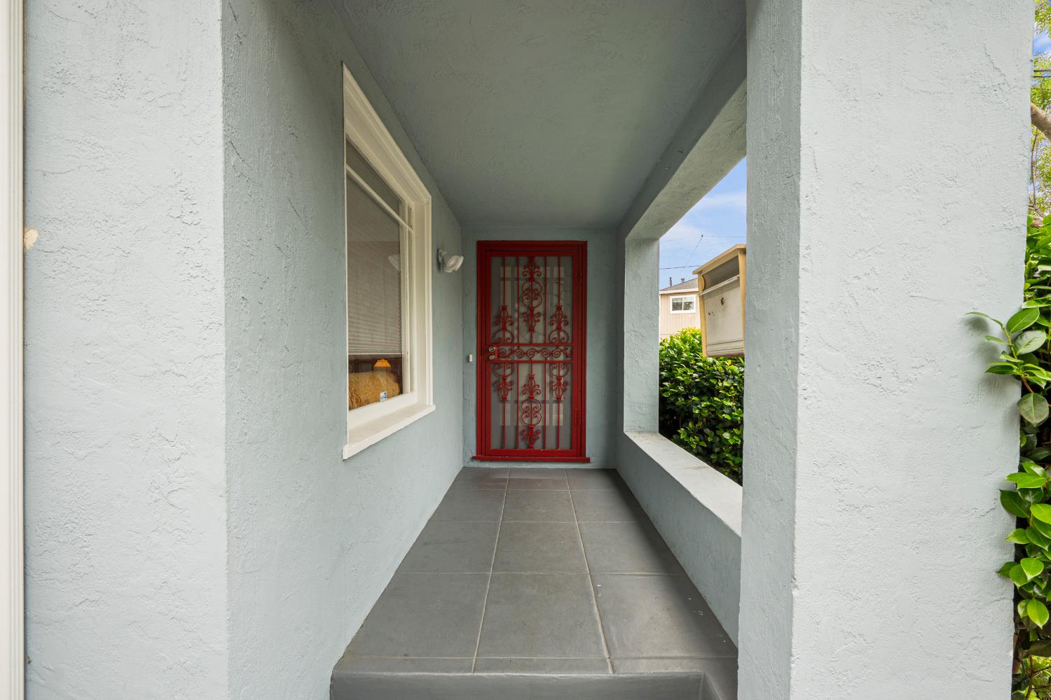 2920 Morcom, Oakland, California image 3