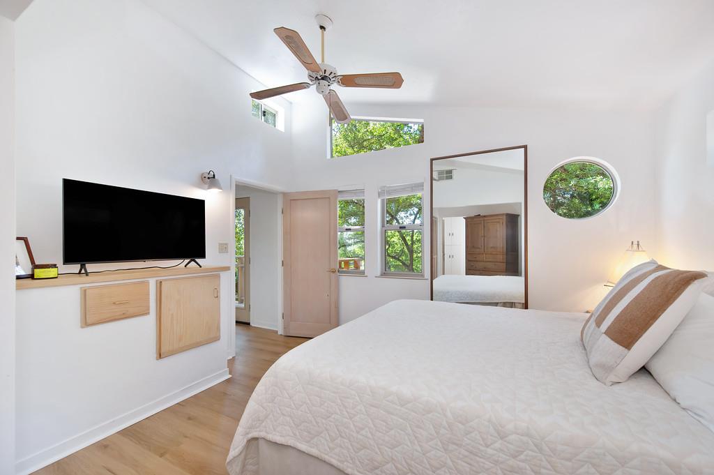 Foresthill Avenue, Auburn, California image 29