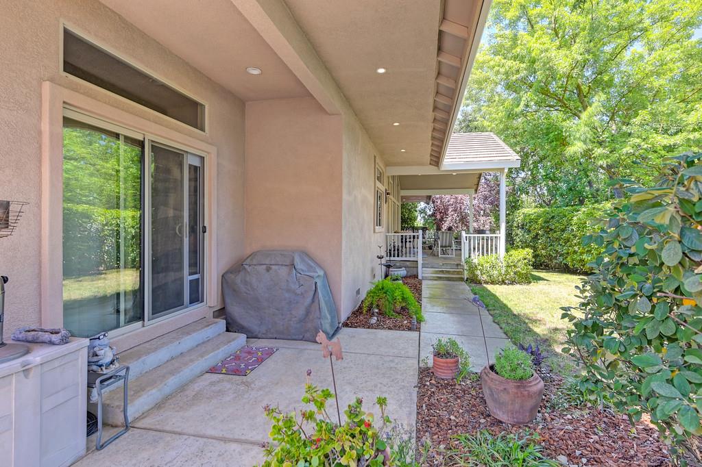 Wachtel Way, Citrus Heights, California image 44