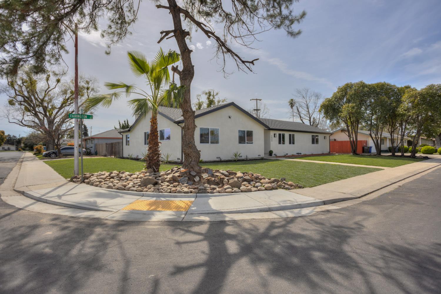 Fairington Lane, Modesto, California image 1