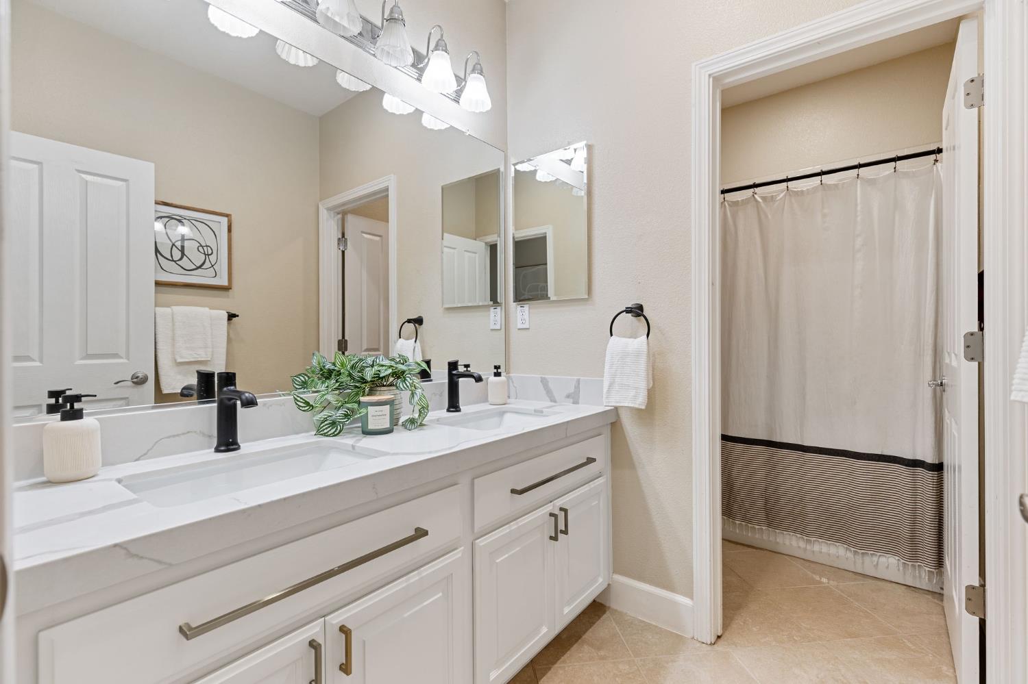 Aberdeen Lane, El Dorado Hills, California image 40