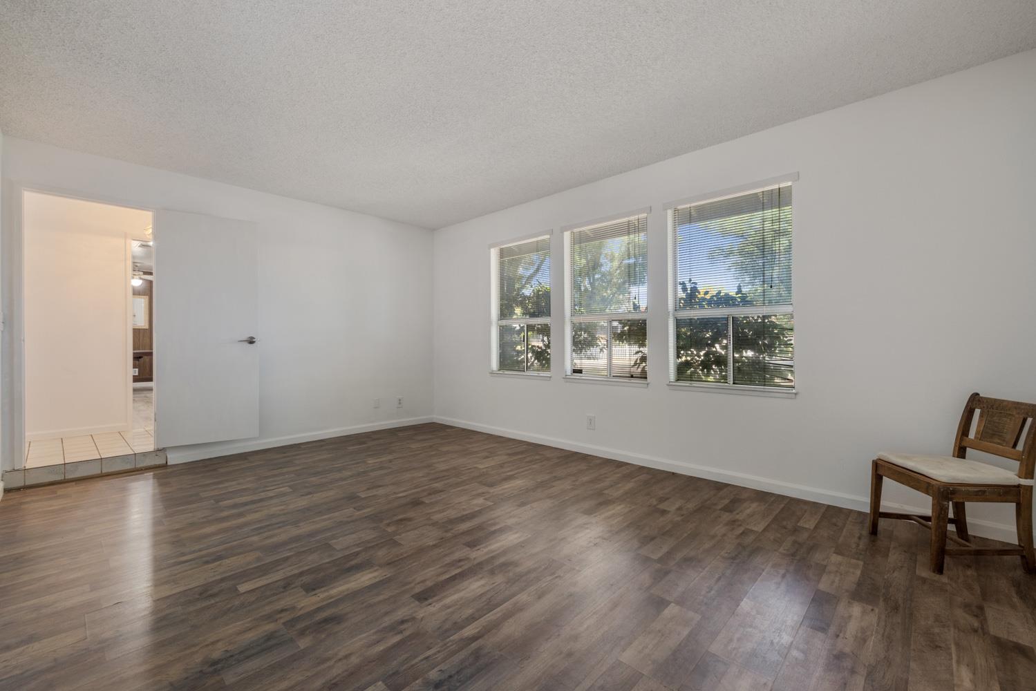 E Orangeburg Avenue, Modesto, California image 9