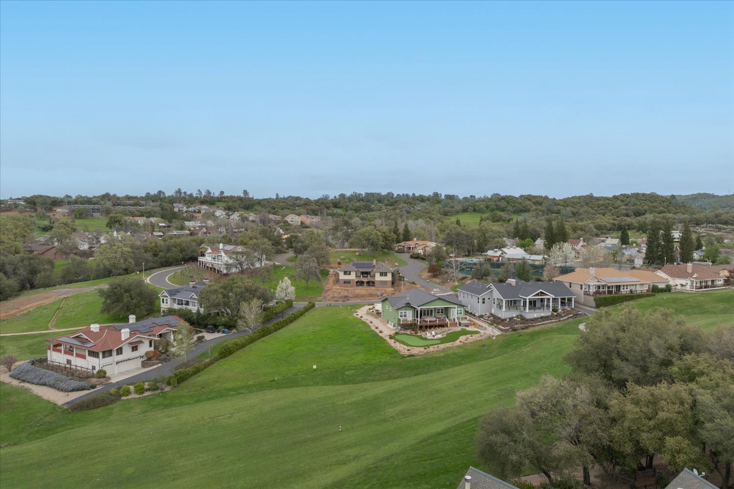 Rosebush Court, Angels Camp, California image 37