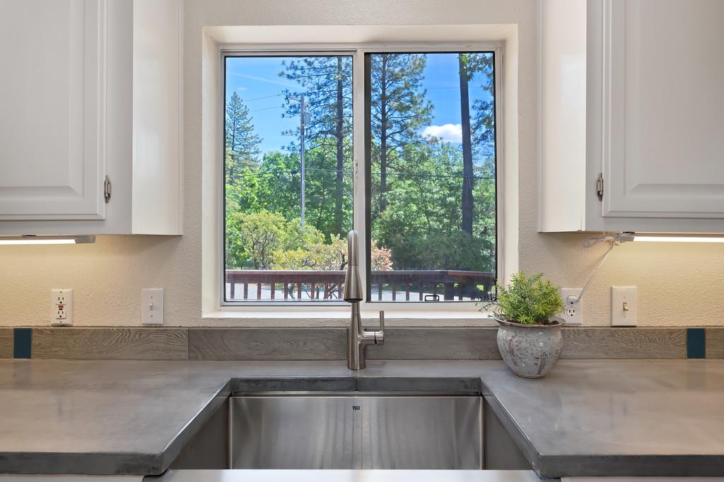 Bear Lane, Somerset, California image 24