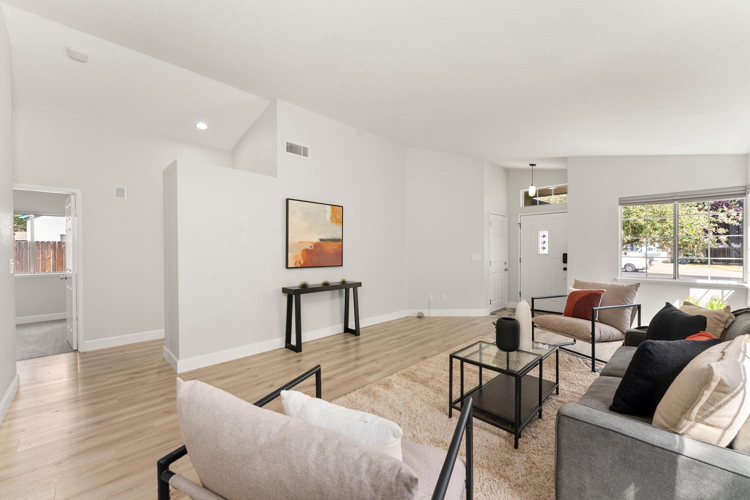 Clear Star Court, Elk Grove, California image 8