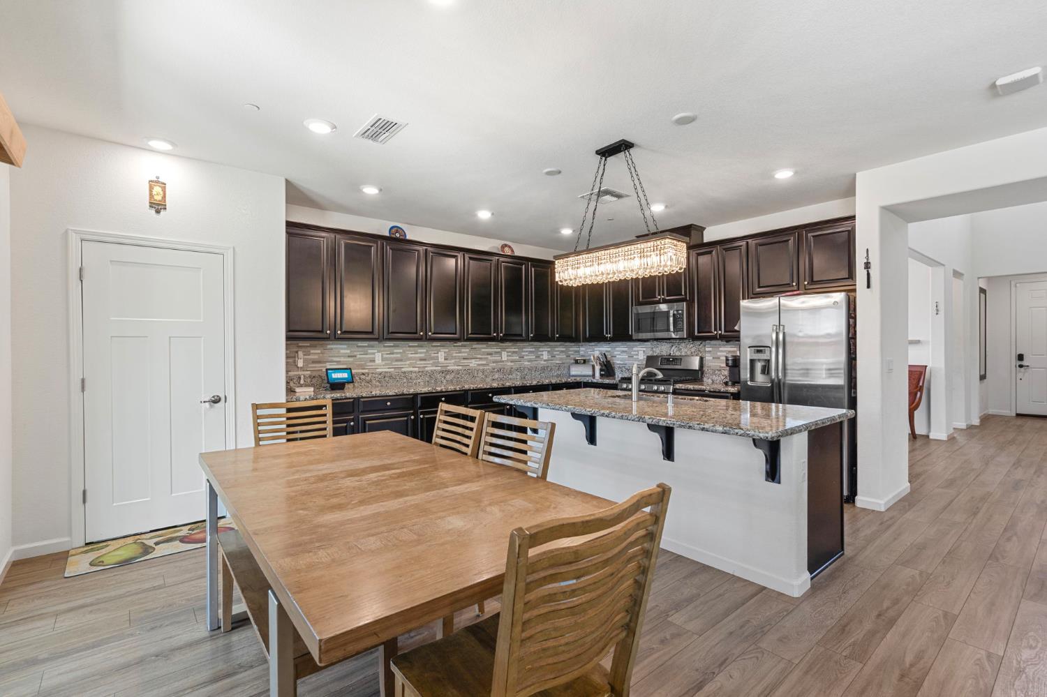 Edington Drive, Rancho Cordova, California image 10