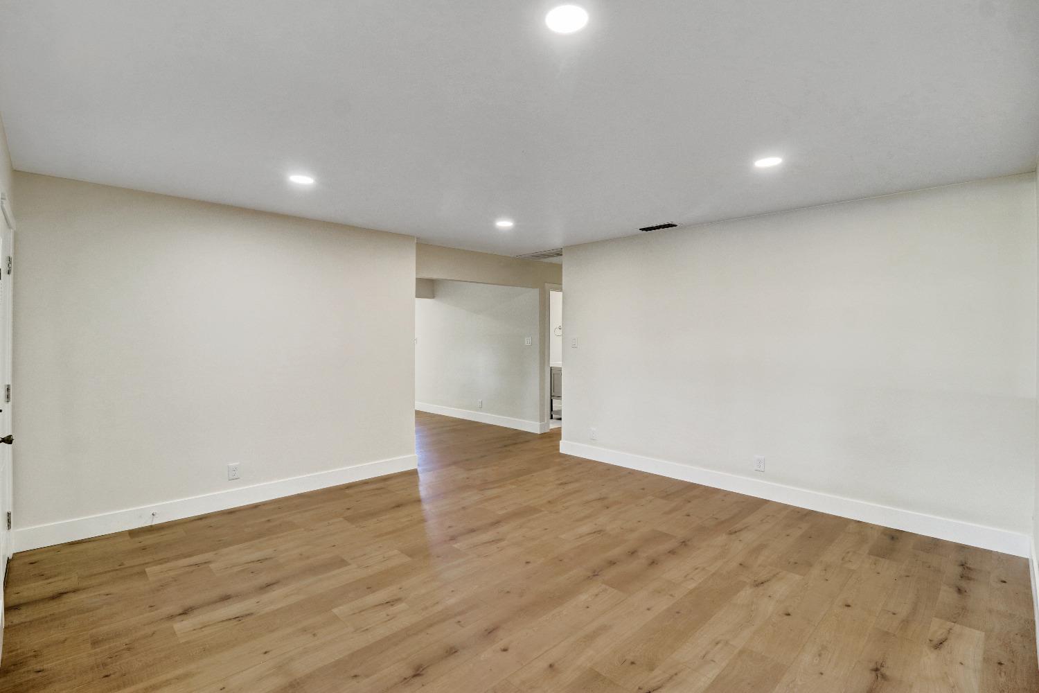 Westbrook Drive, Citrus Heights, California image 7