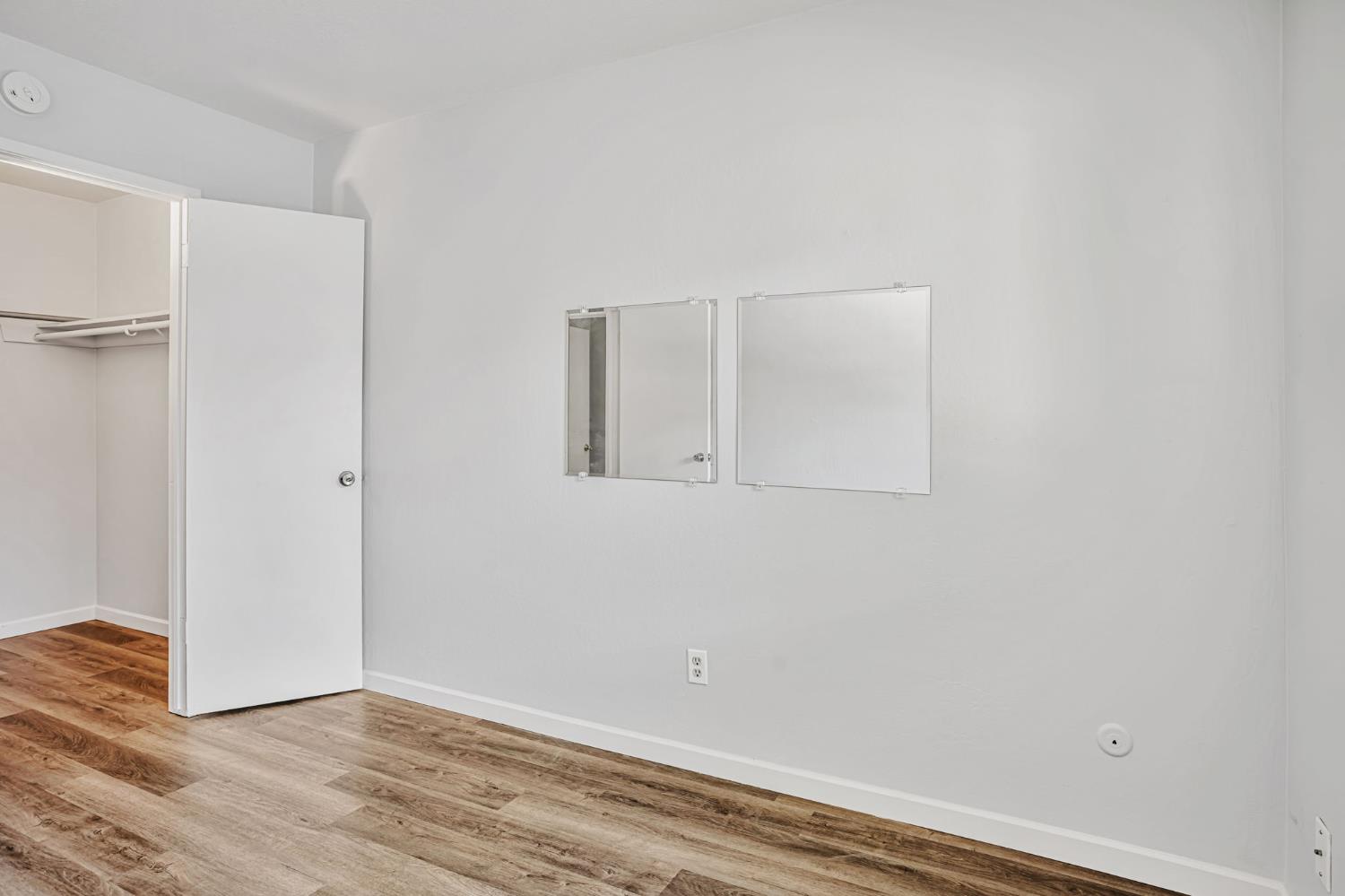 Photo #22: 225069126 Listing: Photo #22