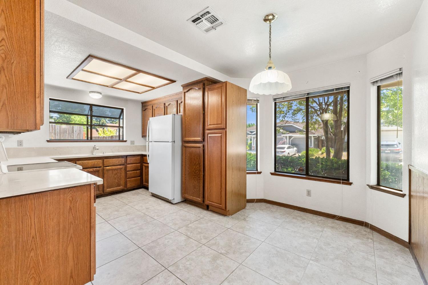 Kyle Court, Citrus Heights, California image 18
